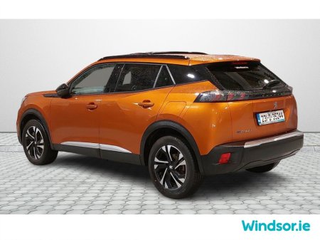 2023 Peugeot 2008 - thumbnail 9