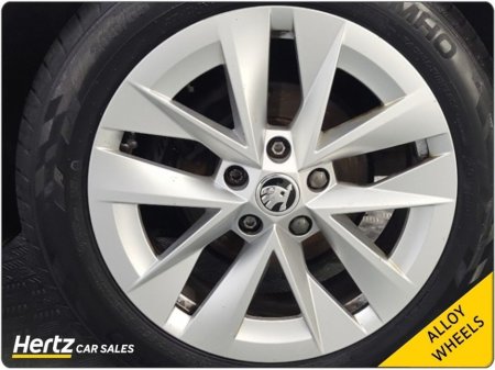 2024 Skoda Octavia AMB 2.0TDI Diesel Manual €27,295 thumbnail