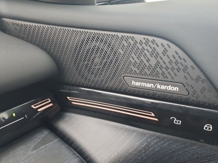 2024 BMW 5 Series - thumbnail 24