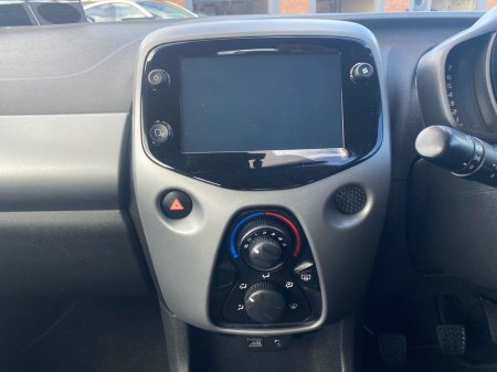 2020 Toyota Aygo - thumbnail 11