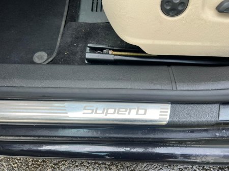 2013 Skoda Superb 1.6 TDI CR 105hp Elegance Greenline €8,950 thumbnail