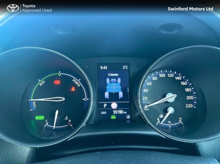 2022 Toyota C-HR CHR 1.8 HYBRID LUNA 4DR A AUTO €26,500 thumbnail