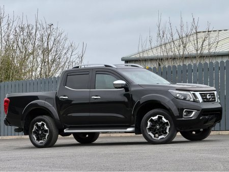 2019 Nissan Navara - thumbnail 3