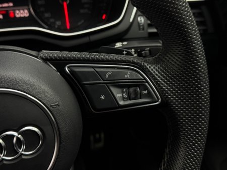 2022 Audi A5 Sportback SB 35 TDI 163HP S-T Sline 4DR thumbnail