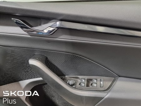 2024 Skoda Octavia OCTAVIA AMB 2.0TDI 115HP thumbnail