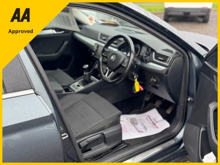 2017 Skoda Superb 2.0 TDI SE TECHNOLOGY 15 150PS 5DR €11,995 thumbnail