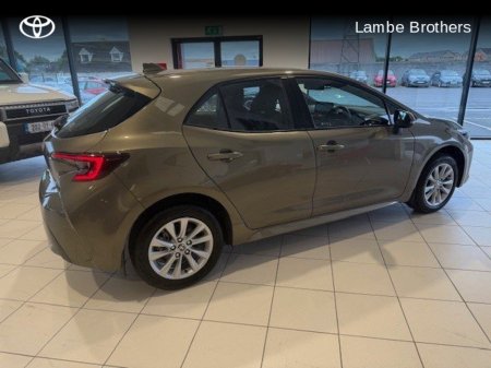 2025 Toyota Corolla COROLLA HB LUNA €33,500