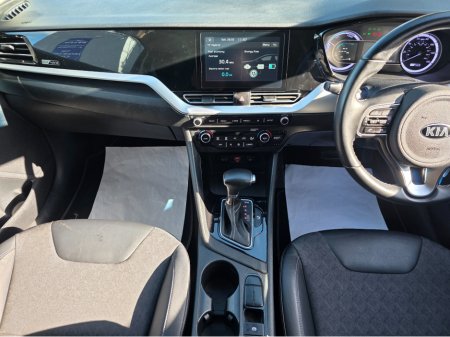 2020 Kia Niro - thumbnail 19