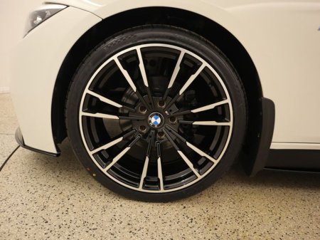 2015 BMW 3 Series - thumbnail 17
