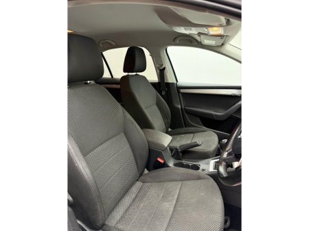 2016 Skoda Octavia - thumbnail 6