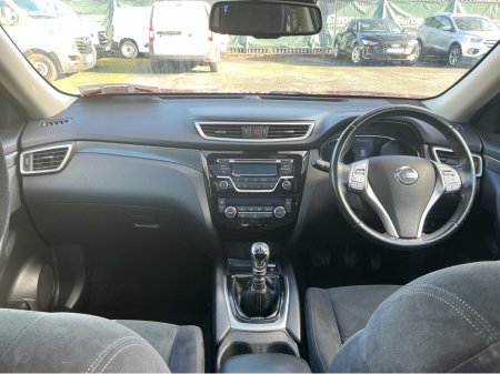 2016 Nissan X-Trail 1.6 DCI ACENTA 5SEATS 128BHP 5DR €9,995 thumbnail