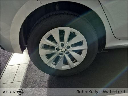 2024 Skoda Kamiq 1.0TSI 110HP €23,995 thumbnail