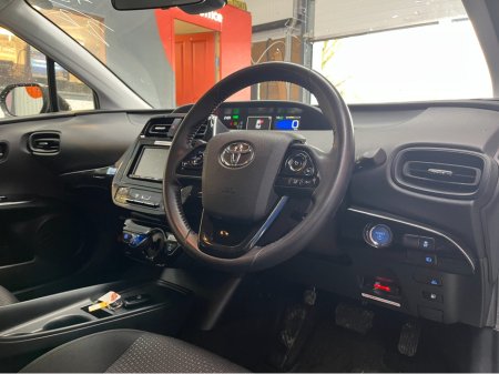 2022 Toyota Prius - thumbnail 8