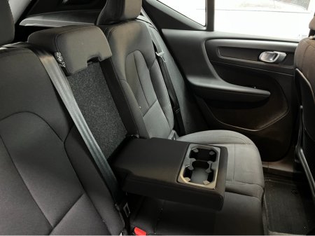 2021 Volvo XC40 €30950 2021 VOLVO XC40 RECHARGE PLUG-IN HYBRID T5 1.5 AUTOMATIC / CRUISE CONTROL / 360° PARKING CAMERA / ELECTRIC MEMORY & HEATED SEATS / HEATED STEERING WHEEL / APPLE CARPLAY €30,950 thumbnail