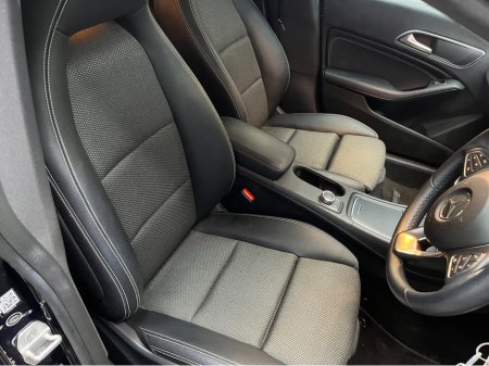 2017 Mercedes-Benz CLA Class €19950! 2017 MERCEDES-BENZ CLA180 1.6 AUTOMATIC / CRUISE CONTROL / REVERSE CAMERA / ELECTRIC MEMORY & HEATED SEATS / PADDLE SHIFTERS €19,950 thumbnail