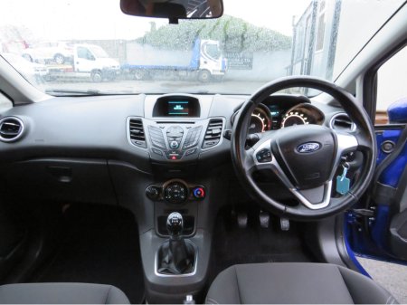 2015 Ford Fiesta 5DR 1.25 PETROL ZETEC  LOW MILEAGE NCTD 26 €6,999 thumbnail