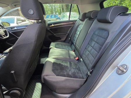 2016 Volkswagen Golf - thumbnail 17