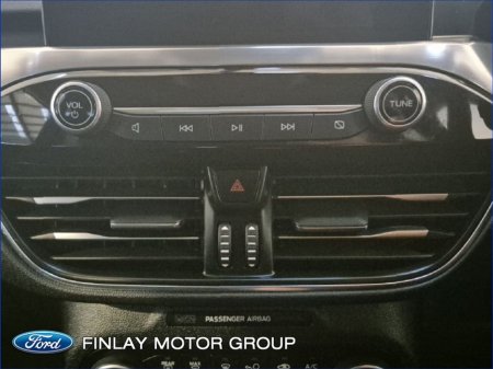 2024 Ford Kuga 2.5 Duratec 225PS PHEV Titanium Auto €31,950 thumbnail