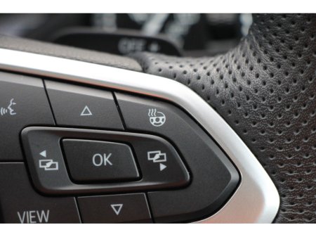 2025 Volkswagen Touareg - thumbnail 20