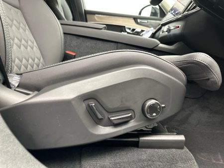 2026 Volvo XC90 - thumbnail 23