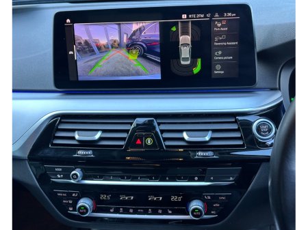 2022 BMW 5 Series - thumbnail 18