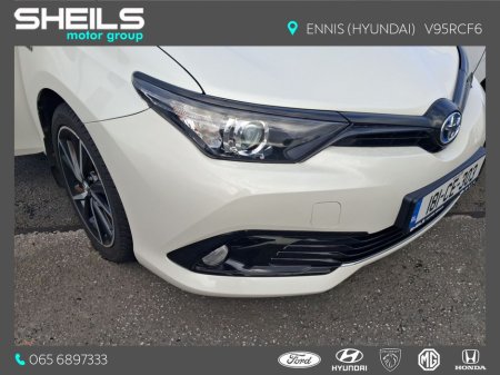 2018 Toyota Auris Hybrid Luna Sport €18,500 thumbnail