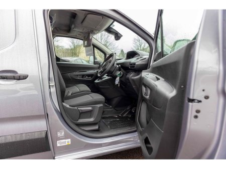 2026 Peugeot Partner 2026 PRE REG OFFER PARTNER PROF PLUS 1.5 HDI 100 €23,750 thumbnail