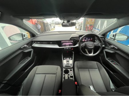 2021 Audi A3 €26950! 2021 AUDI A3 SEDAN 30 TFSI 1.0 AUTOMATIC / CRUISE CONTROL / REVERSE CAMERA / HEATED SEATS / PADDLE SHIFTERS / APPLE CARPLAY AND MORE €26,950 thumbnail