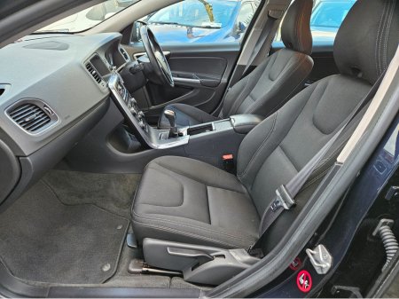 2018 Volvo V60 D3 LUXURY 150PS 5 5DR BUSINESS EDITION €12,450 thumbnail