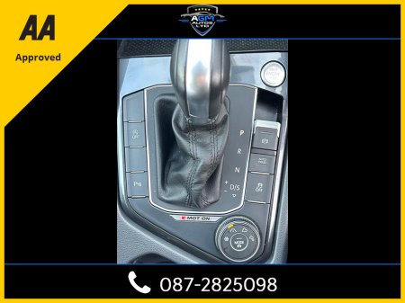 2016 Volkswagen Tiguan - thumbnail 14