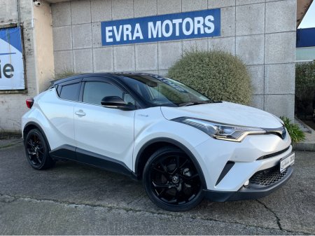 2019 Toyota C-HR SOL AUTOMATIC HYBRID 1.8 PETROL //LOW MILES//HIGH SPEC//HALF LEATHER HEATED SEATS//REVERSE CAMERA//KEYLESS ENTRY//ADAPTIVE CRUISE CONTROL//