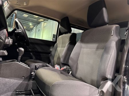 2024 Suzuki Jimny 0.7 AUTOMATIC SUV - CRUISE CONTROL €29,950 thumbnail