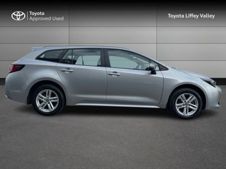 2023 Toyota Corolla - thumbnail 3