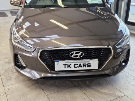 2017 Hyundai i30 1.0 T-GDI Deluxe Launch Edition €13,950 thumbnail