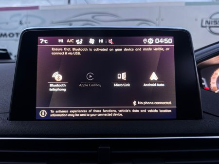 2020 Peugeot 5008 GT LINE 1.2 130 Pan Roof €19,800 thumbnail