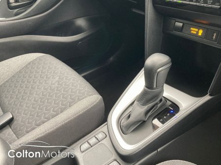 2024 Toyota Yaris Cross 1.5 Hybrid Luna €27,950 thumbnail