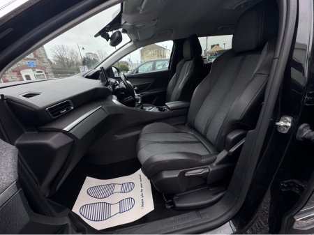 2021 Peugeot 5008 - thumbnail 6