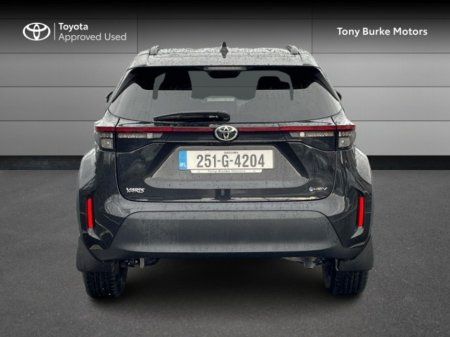 2025 Toyota Yaris Cross - thumbnail 5