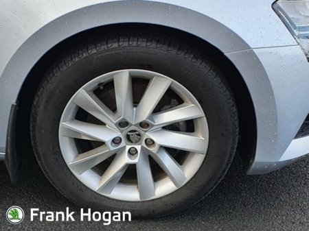 2020 Skoda Superb - thumbnail 10