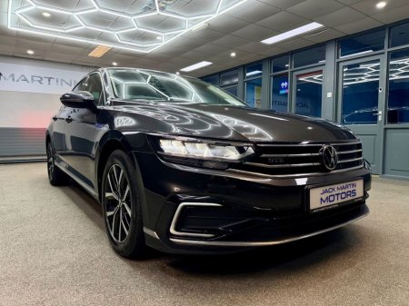 2022 Volkswagen Passat GTE S-A DSG €25,450 thumbnail