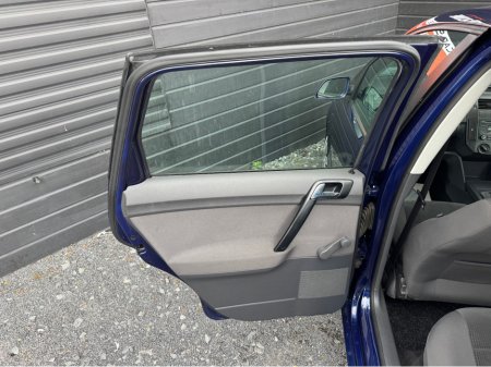 2008 Volkswagen Polo - thumbnail 17