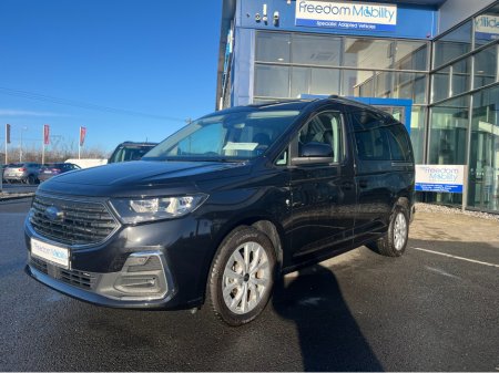 2026 Ford Tourneo Connect Titanium Auto, Wheelchair Accessible (Taxi Spec) €66,000 thumbnail