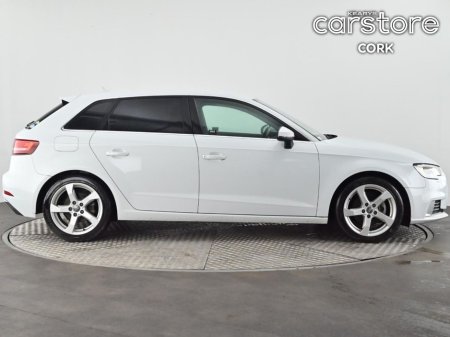 2017 Audi A3 1.4 TFSI Auto €17,880