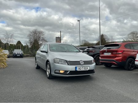 2014 Volkswagen Passat - thumbnail 4