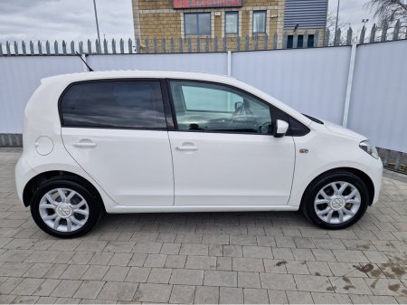 2015 Volkswagen up! - thumbnail 12