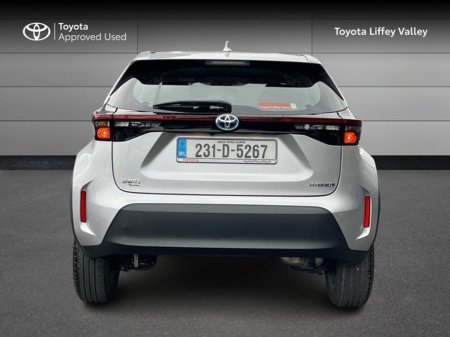 2023 Toyota Yaris Cross - thumbnail 4
