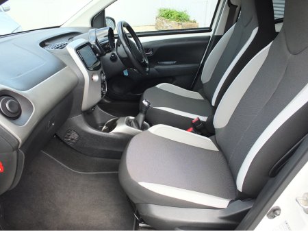 2019 Toyota Aygo - thumbnail 16