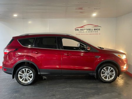 2017 Ford Kuga - thumbnail 4