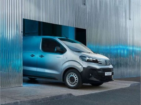 2026 Peugeot Expert L2 Professional 2.2 Blue Hdi 150bhp 1121kg *ORDER YOUR 261 TODAY* €33,940