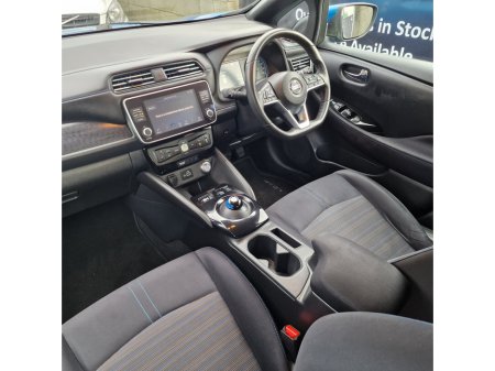 2021 Nissan Leaf - thumbnail 10